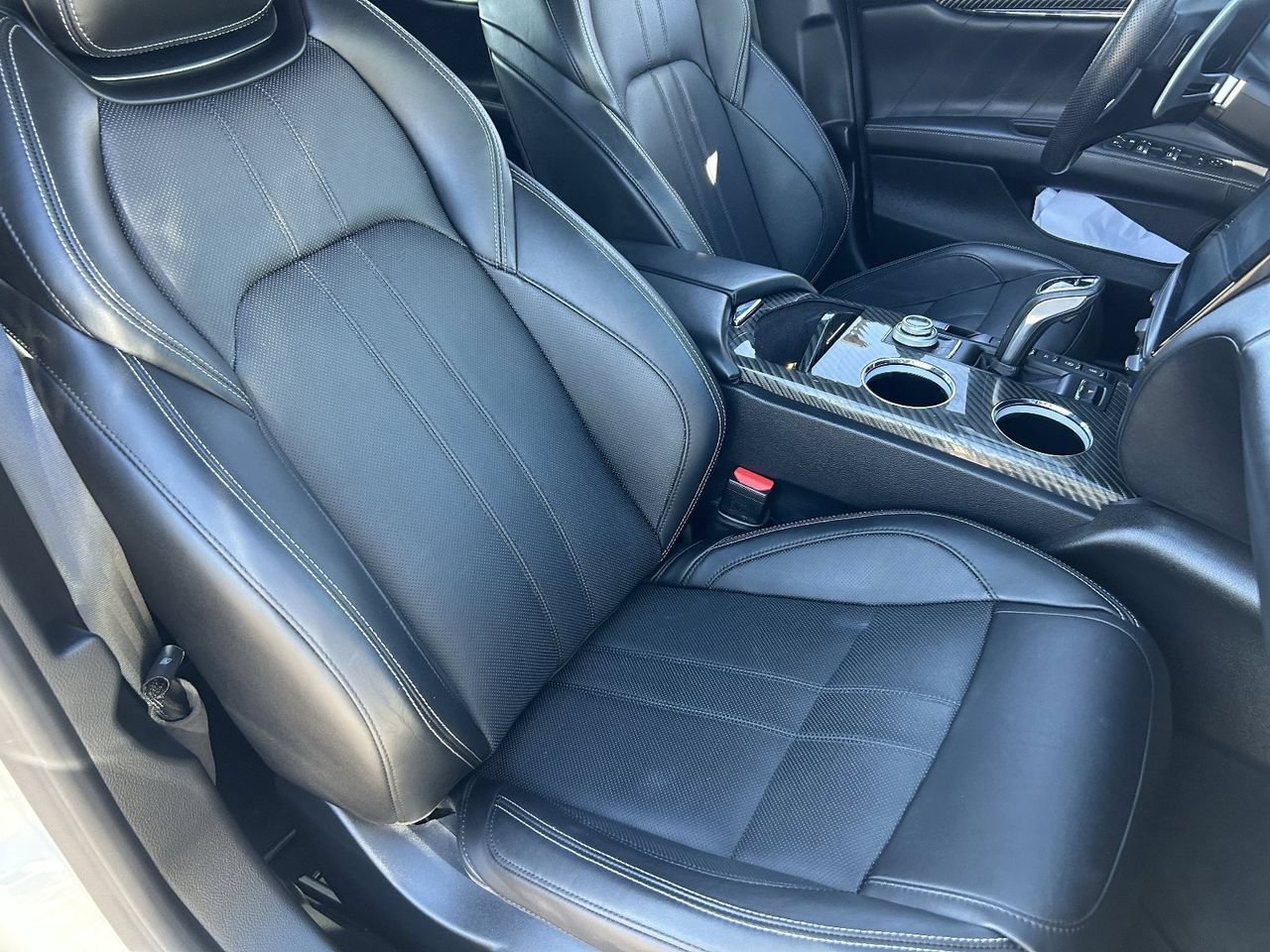 Used 2020 Maserati Quattroporte S GranSport Q4 AWD/4WD image 11