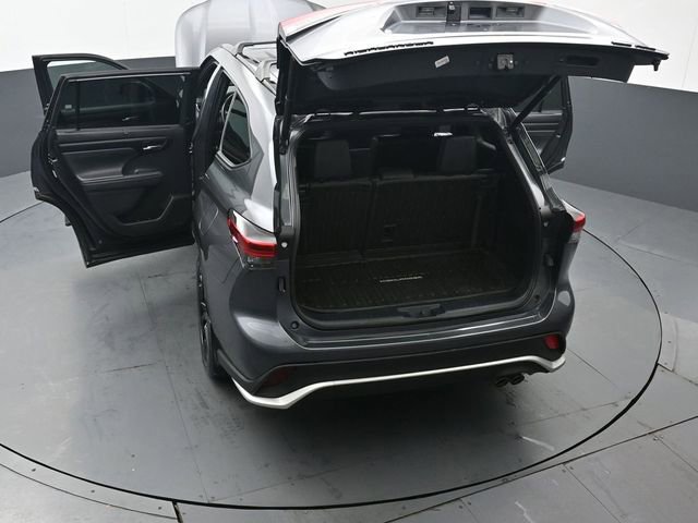 Certified 2023 Toyota Highlander XSE image 57