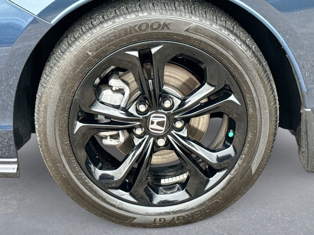 Used 2025 Honda Accord SE image 19