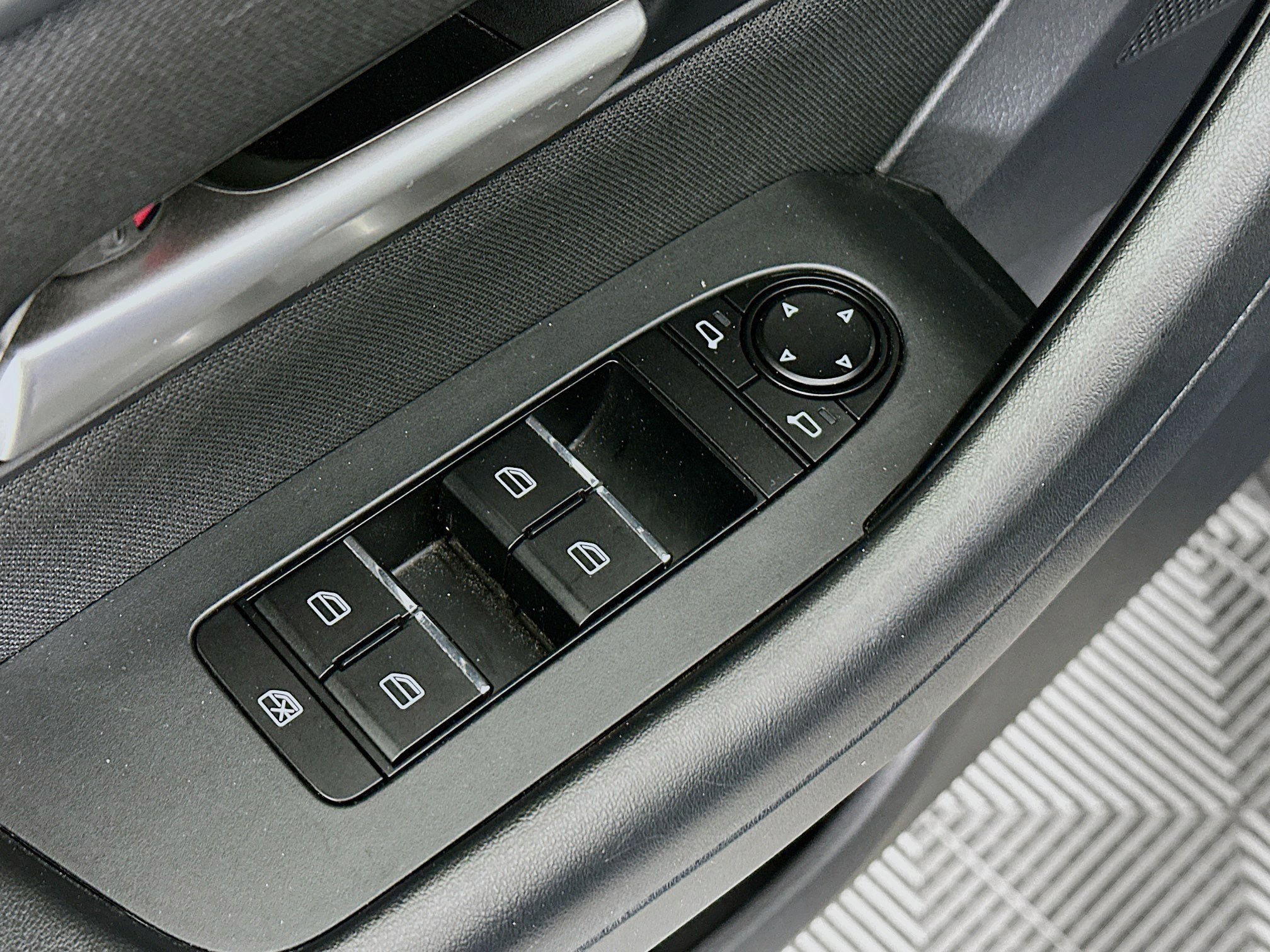 Used 2025 MAZDA CX-90 3.3 Turbo w/ Select Package image 15