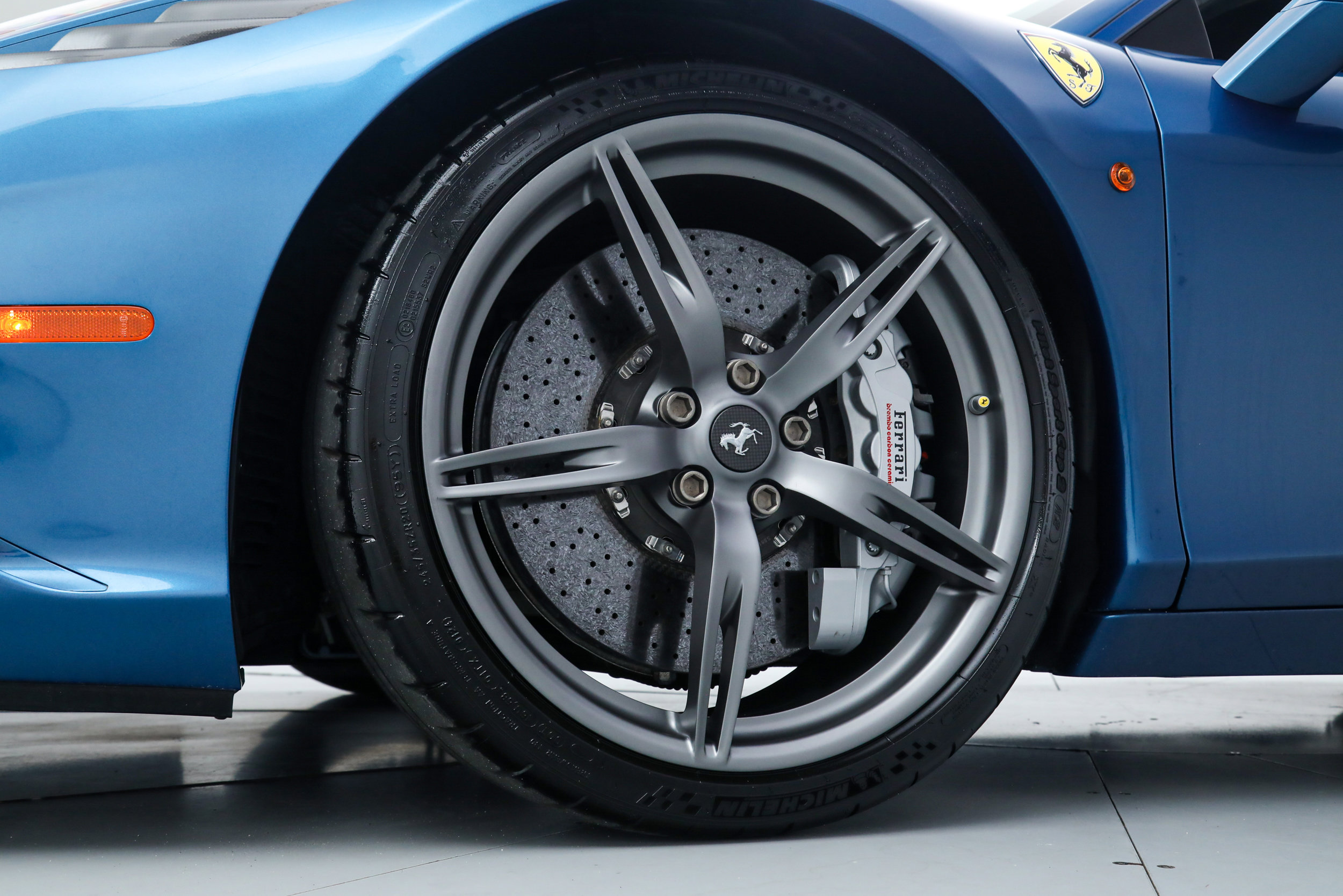 Used 2015 Ferrari 458 Speciale Coupe image 16