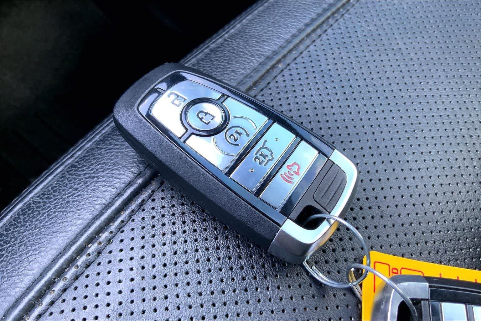 Used 2019 Ford Expedition Limited AWD/4WD image 19