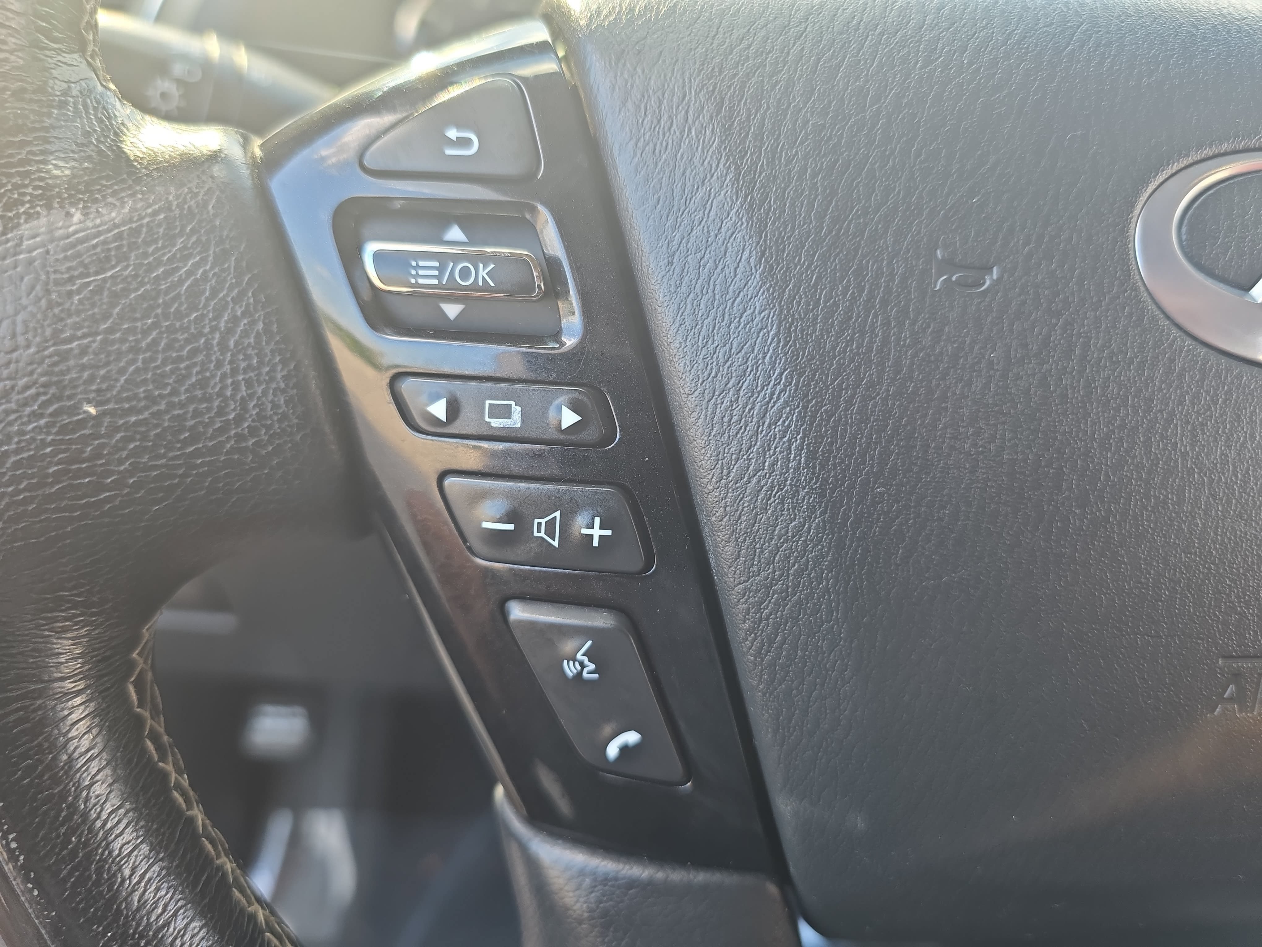 Used 2020 INFINITI QX80 Luxe w/ Proassist Package AWD/4WD image 17