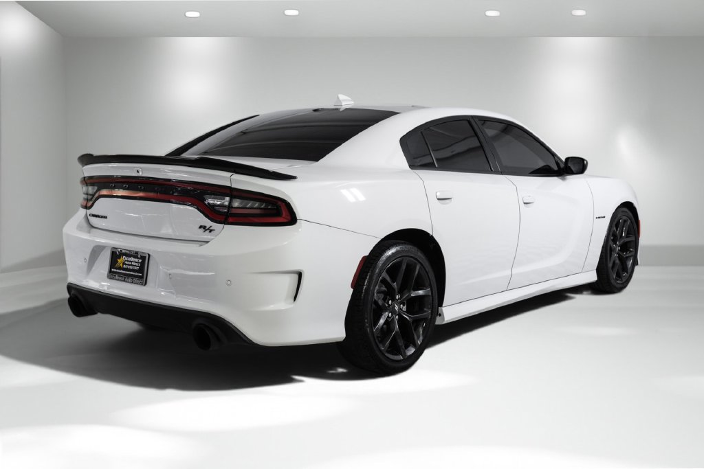 Used 2022 Dodge Charger R/T w/ Blacktop Package RWD image 6