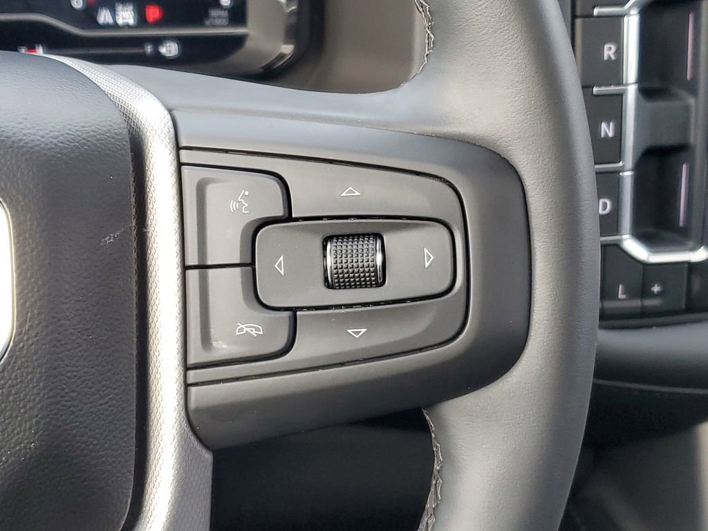 Used 2024 GMC Yukon Denali image 16