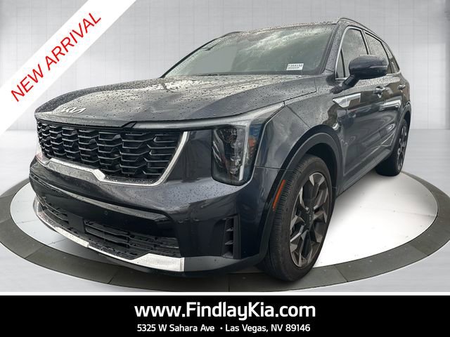 Certified 2025 Kia Sorento EX w/ Panoramic Sunroof Package