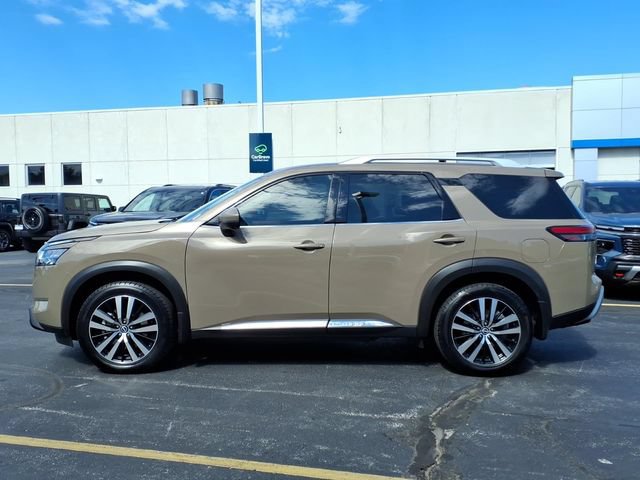 Used 2023 Nissan Pathfinder Platinum w/ Cargo Package AWD/4WD image 11