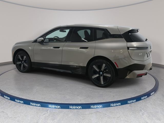 Certified 2025 BMW iX xDrive50 image 7