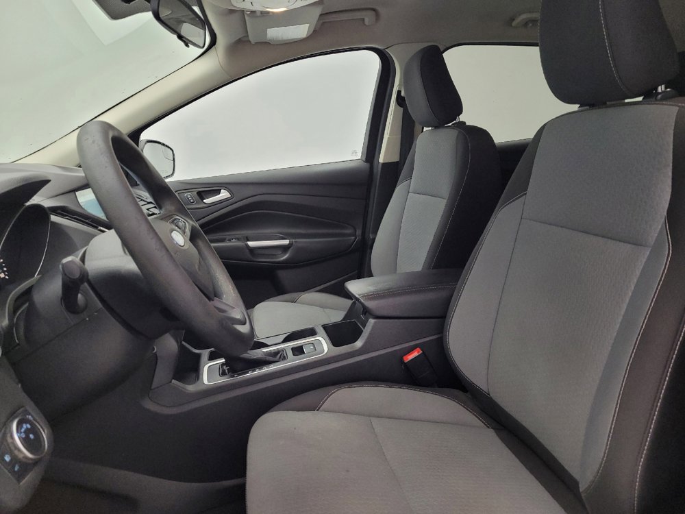 Used 2019 Ford Escape SE FWD image 17