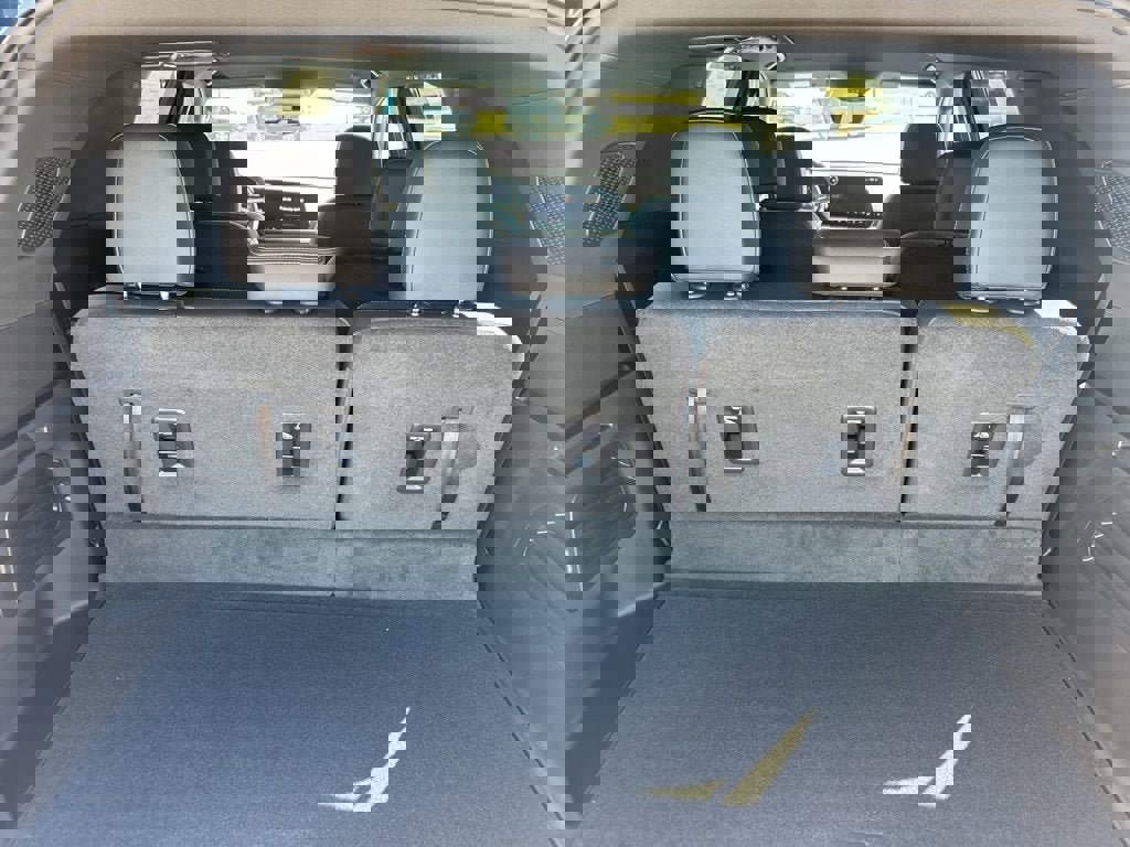 New 2026 Chevrolet Traverse LT FWD image 22