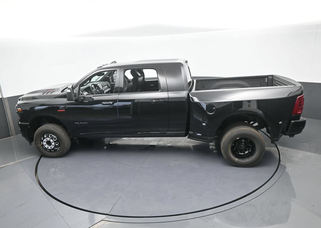 New 2026 RAM 3500 Laramie w/ Night Edition AWD/4WD image 48