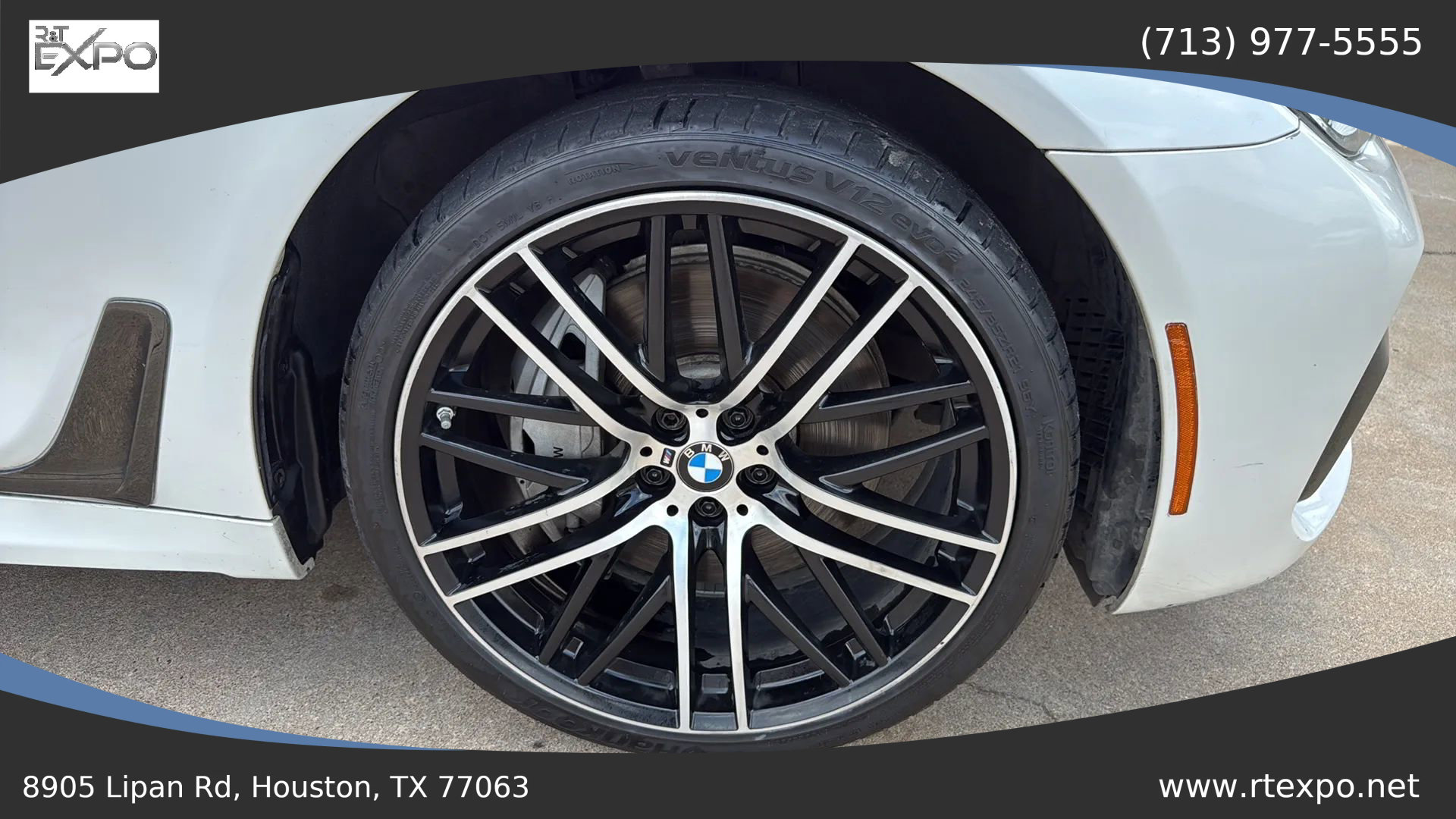 Used 2019 BMW 750i w/ Luxury Rear Seating Package image 14