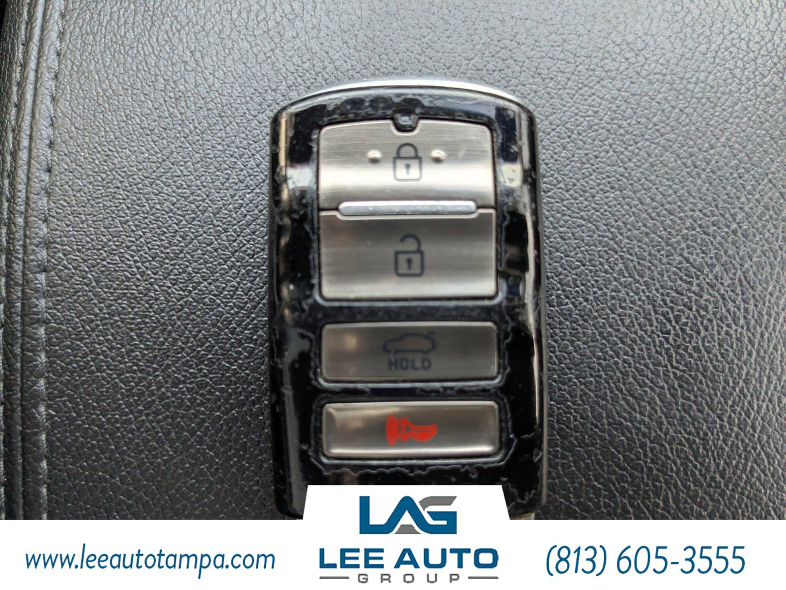 Used 2017 Kia Cadenza Premium image 28