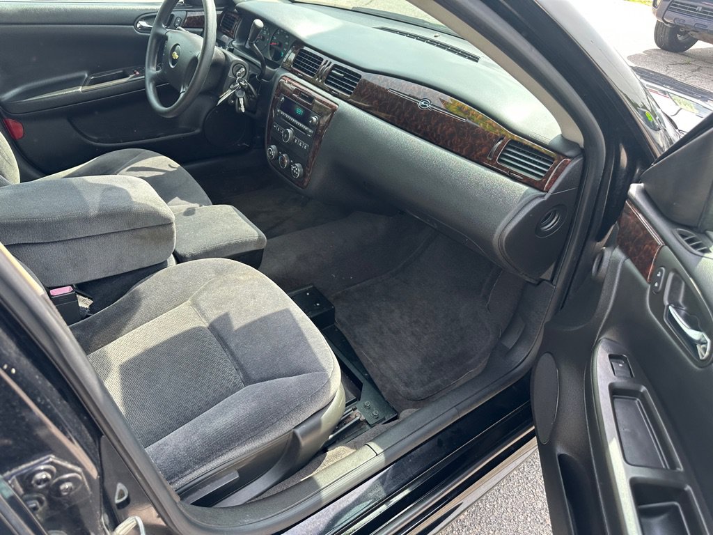 Used 2016 Chevrolet Impala Limited LS FWD image 19