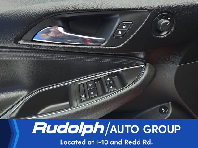 Used 2017 Chevrolet Cruze Premier FWD image 13
