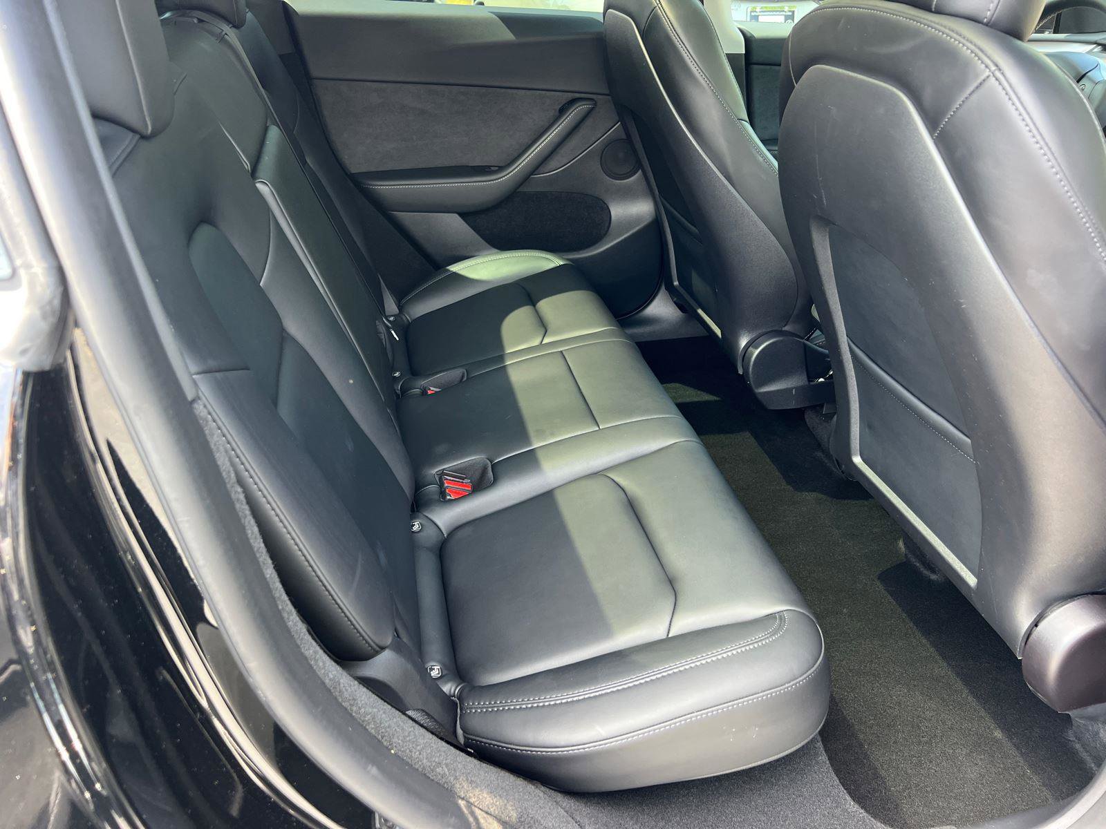 Used 2023 Tesla Model Y Performance image 16