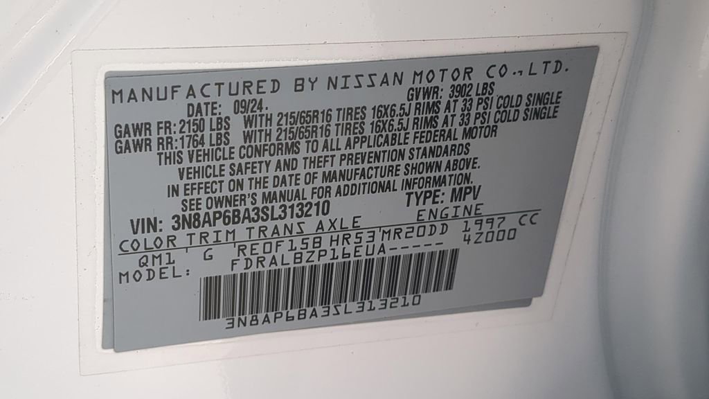 Certified 2025 Nissan Kicks S image 26