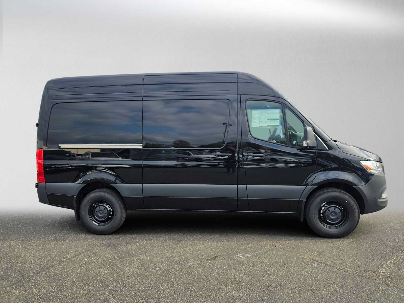 New 2026 Mercedes-Benz Sprinter 2500 image 2