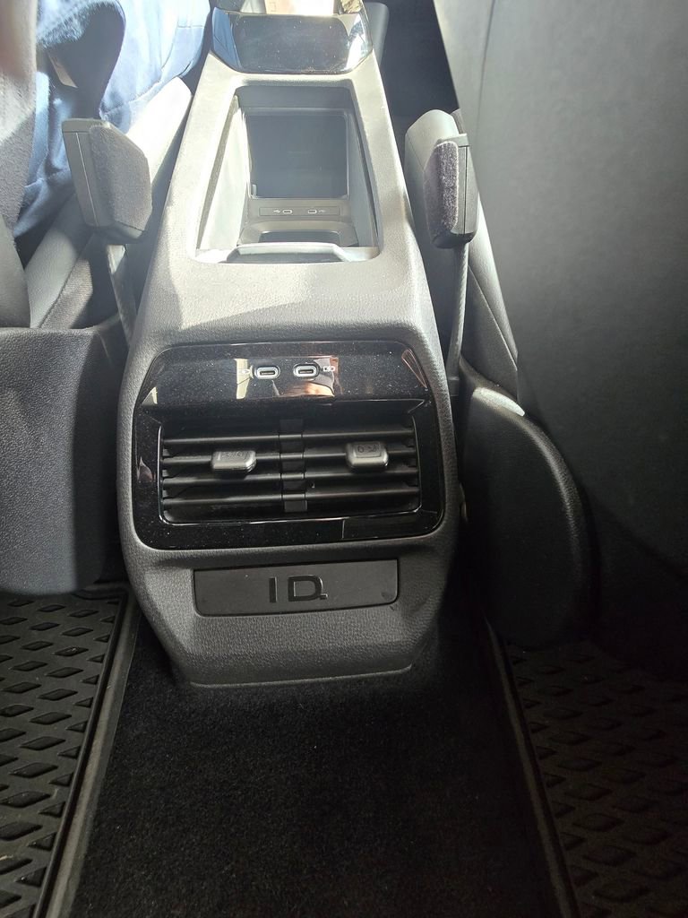 Used 2021 Volkswagen ID.4 Pro S w/ ID.4 Protection Package image 29