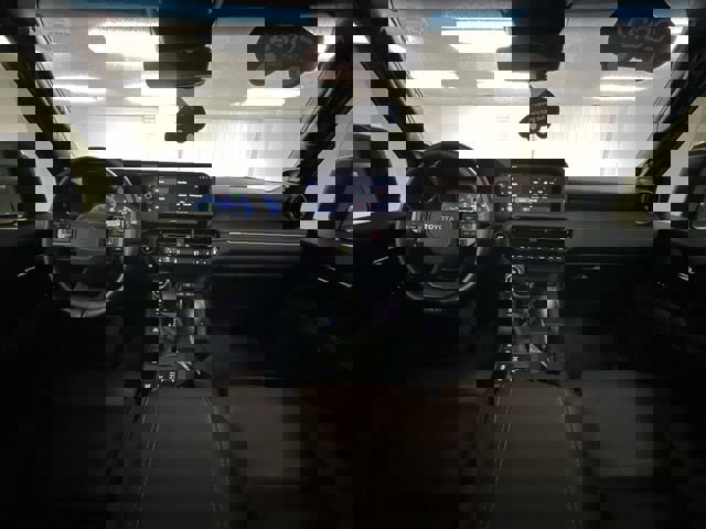 Used 2024 Toyota Land Cruiser w/ Premium Package image 20