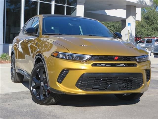 Used 2024 Dodge Hornet R/T Plus image 3