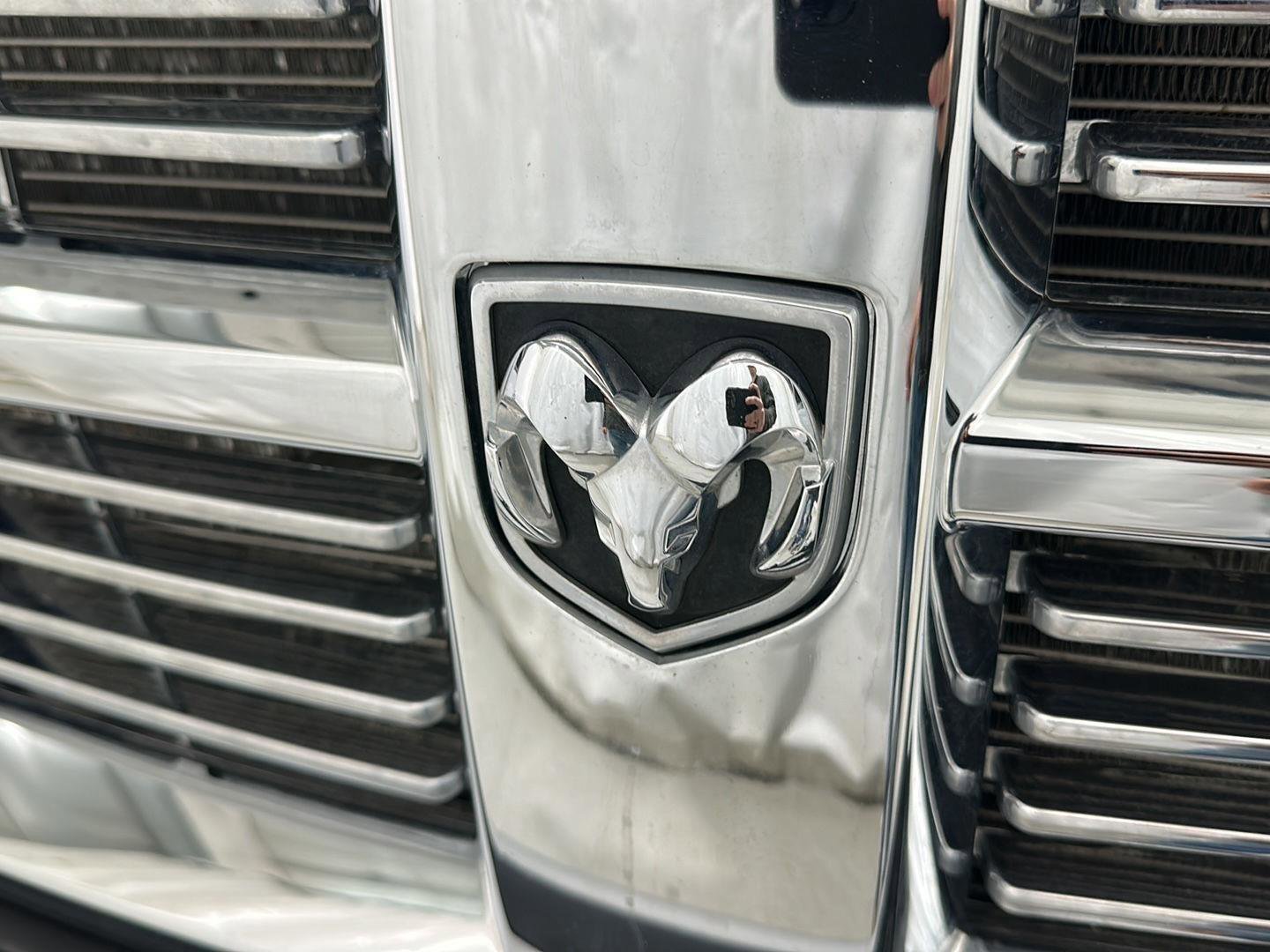 Used 2006 Dodge Ram 2500 Truck SLT image 24