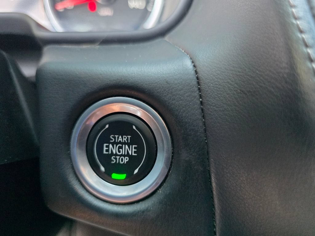 Used 2021 Chevrolet Suburban High Country AWD/4WD image 22