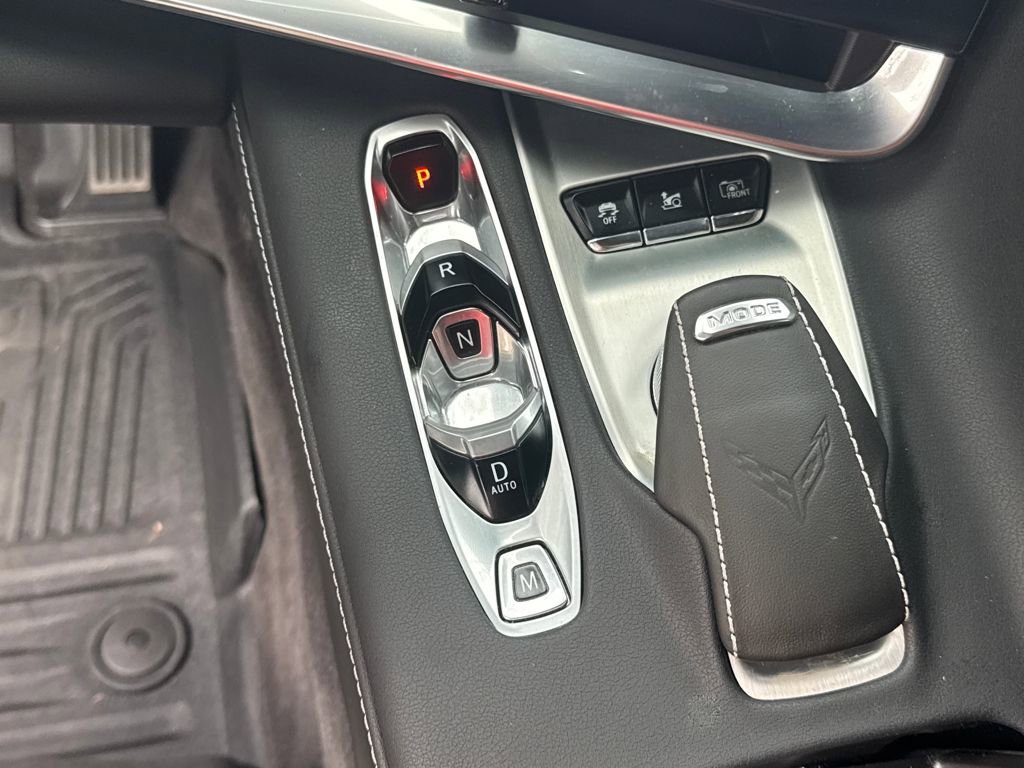 Used 2024 Chevrolet Corvette Stingray Preferred Cpe image 23