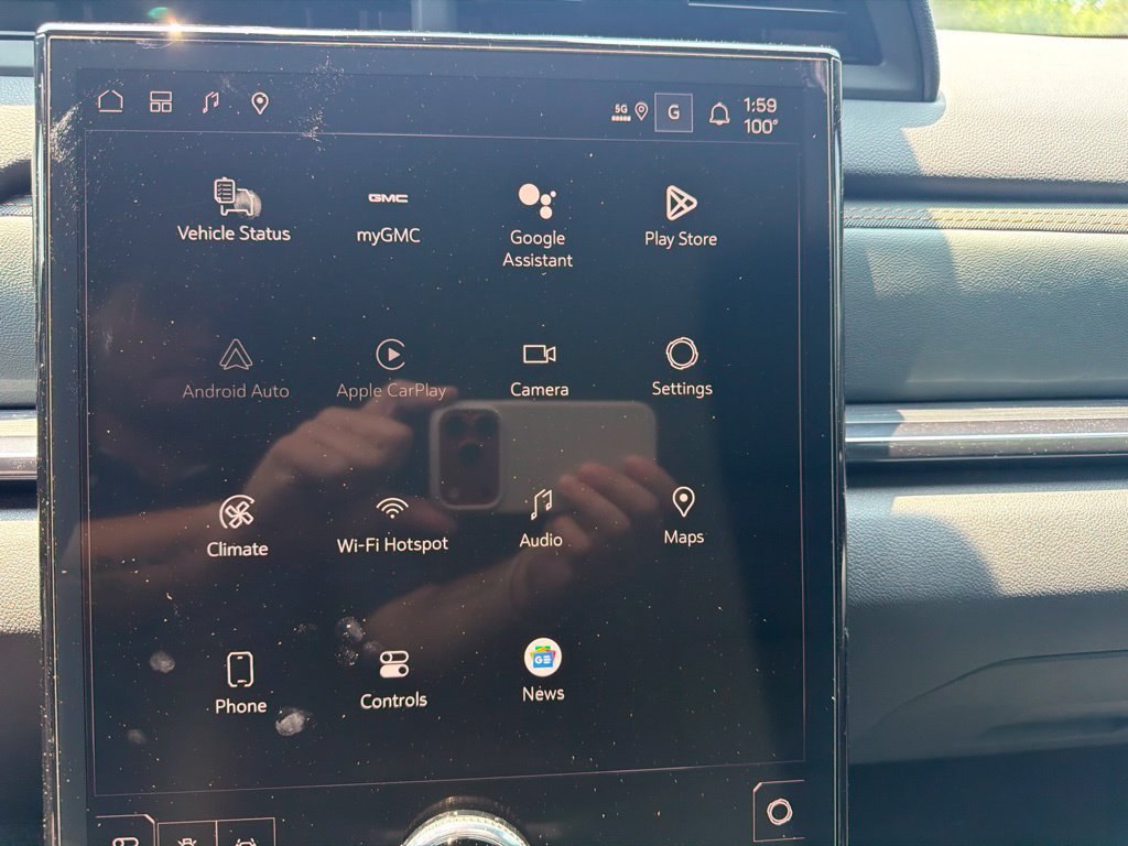 New 2026 GMC Terrain AT4 w/ Technology Package II AWD/4WD image 22