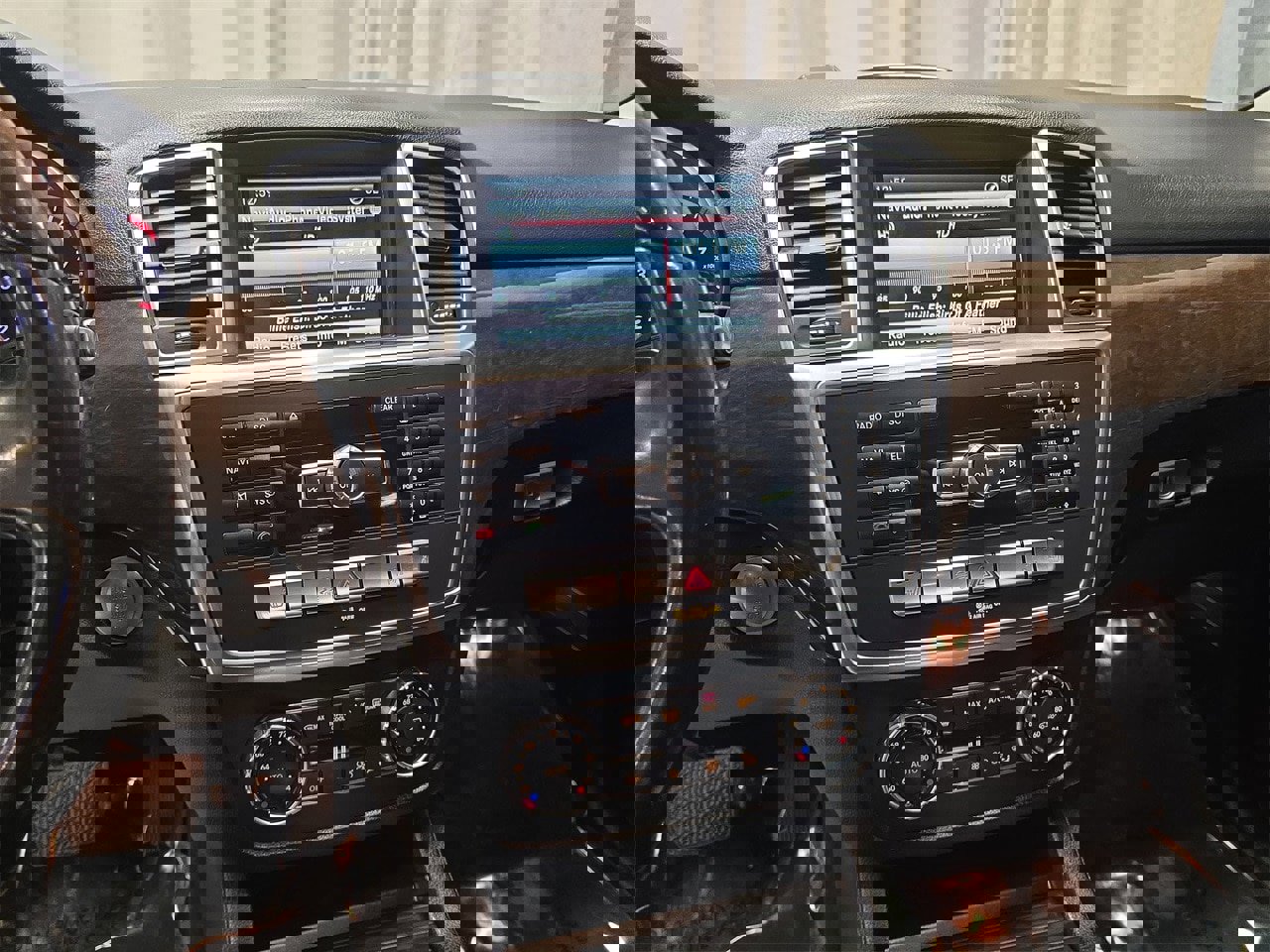 Used 2015 Mercedes-Benz ML 350 2WD image 20