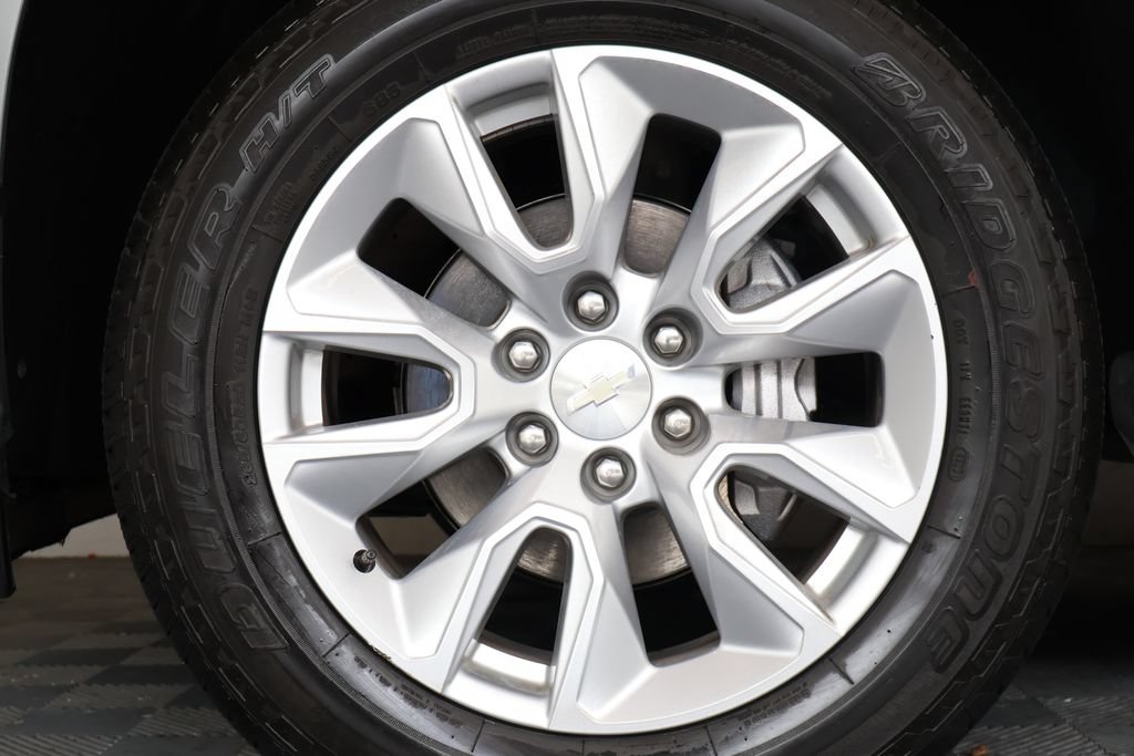 Used 2025 Chevrolet Silverado 1500 Custom RWD image 10
