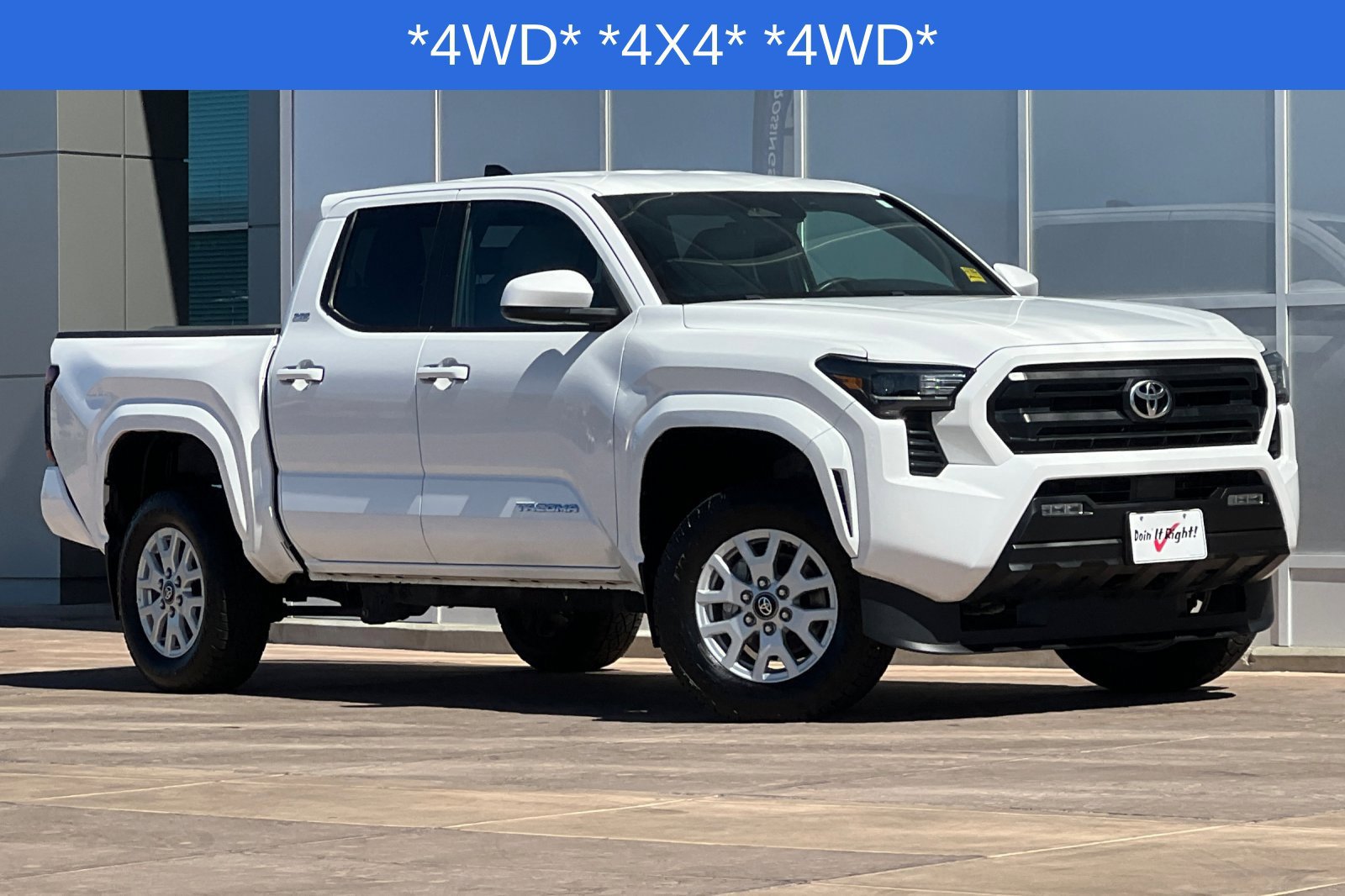Certified 2024 Toyota Tacoma SR5 AWD/4WD image 2
