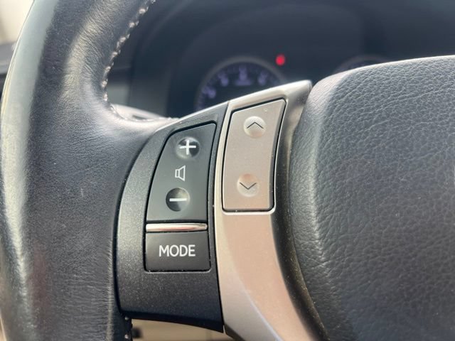 Used 2013 Lexus ES 350 FWD image 22