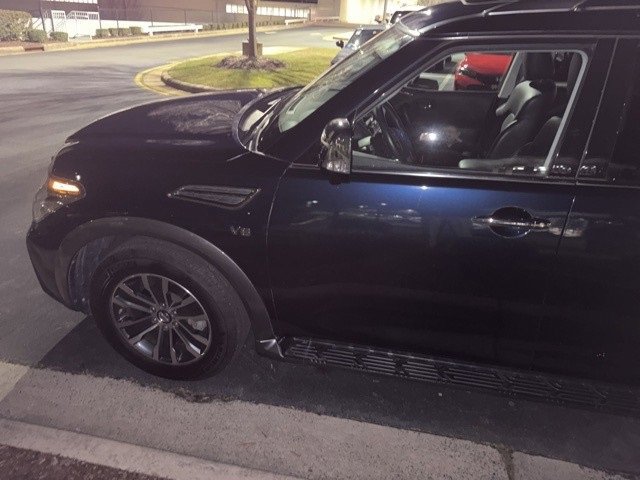 Used 2019 Nissan Armada SL w/ Premium Package image 2