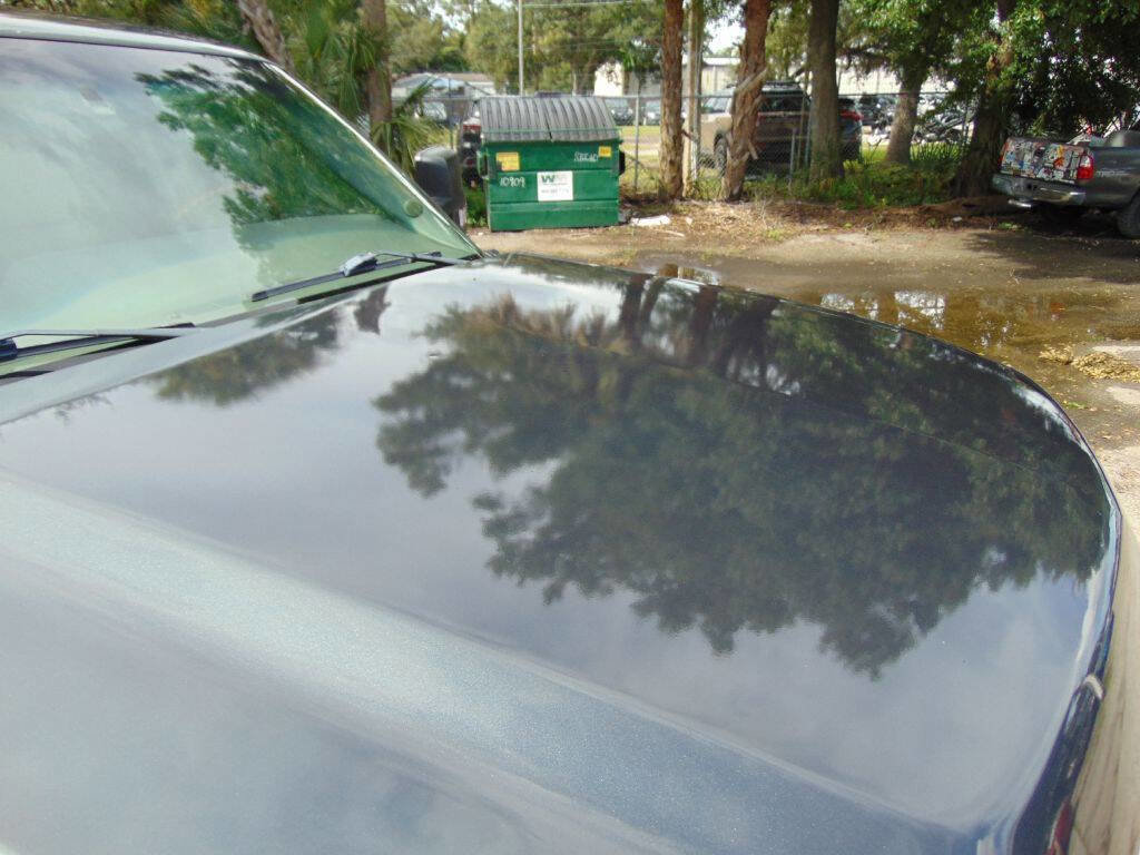 Used 2005 Chevrolet Silverado 2500 LS w/ Heavy-Duty Power Package image 11