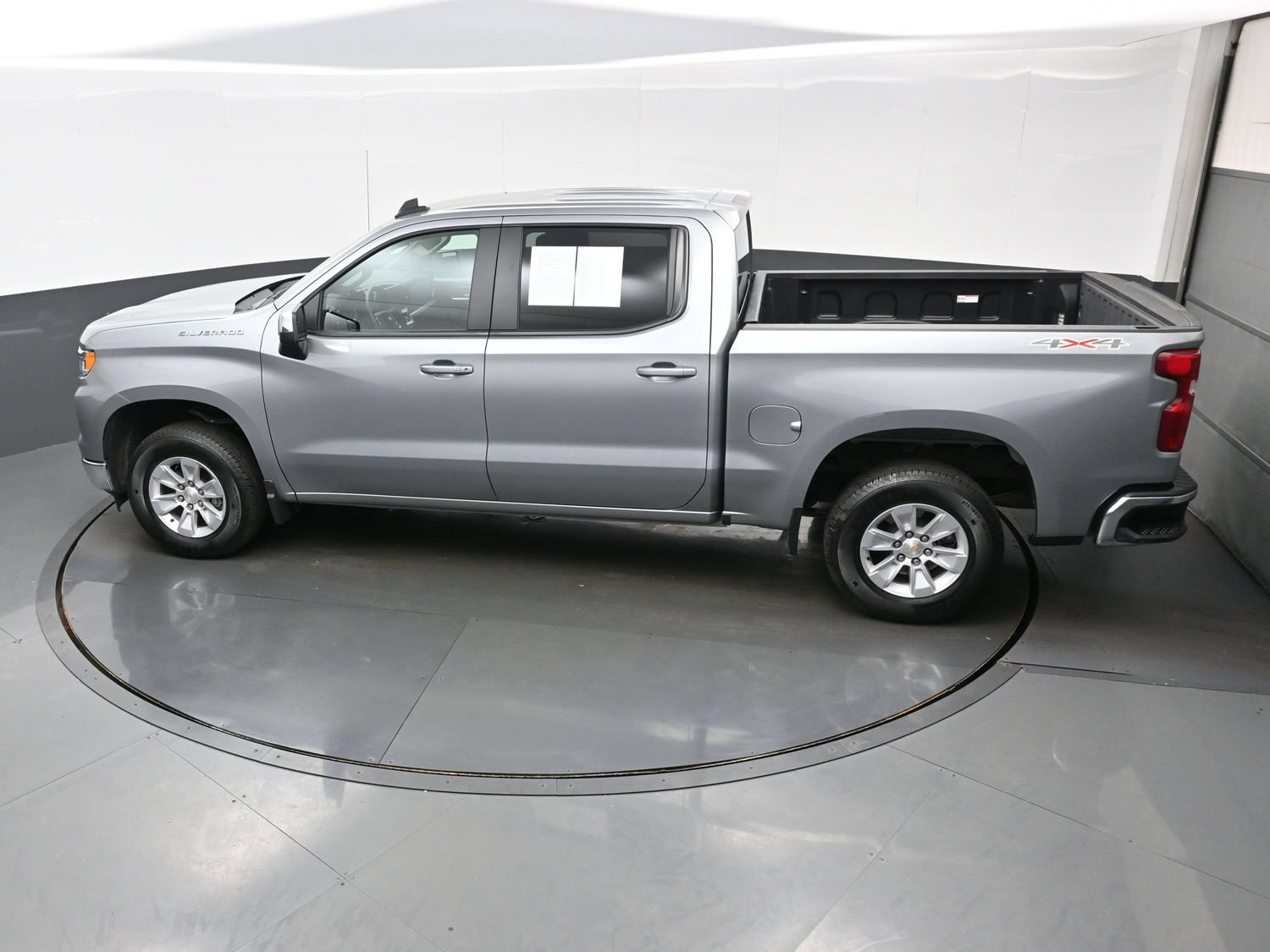 Used 2026 Chevrolet Silverado 1500 LT AWD/4WD image 35