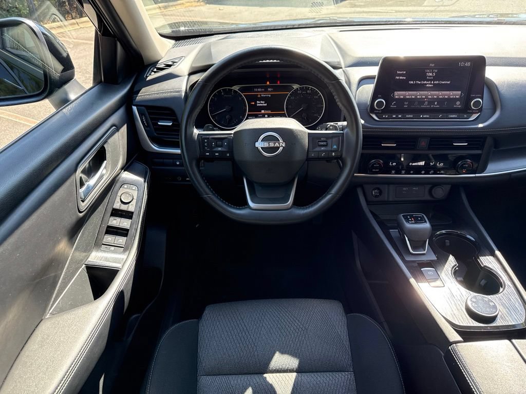 Used 2025 Nissan Rogue SV AWD/4WD image 32