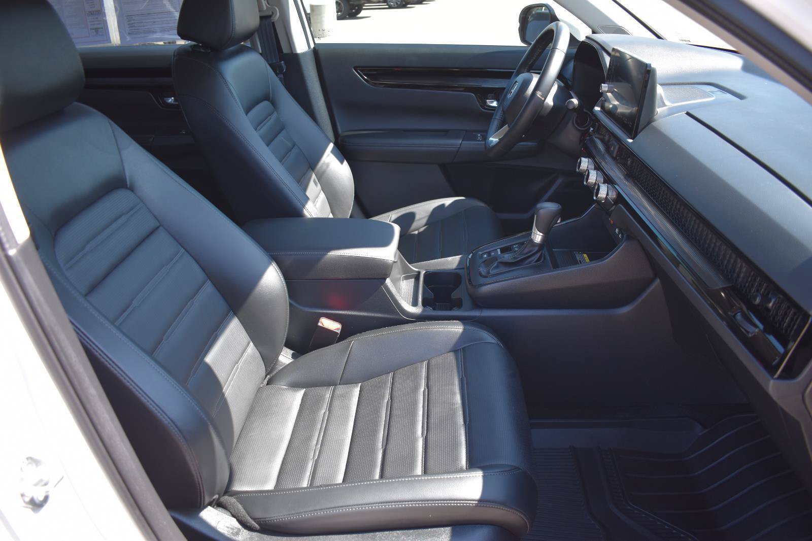 Used 2025 Honda CR-V EX-L image 15