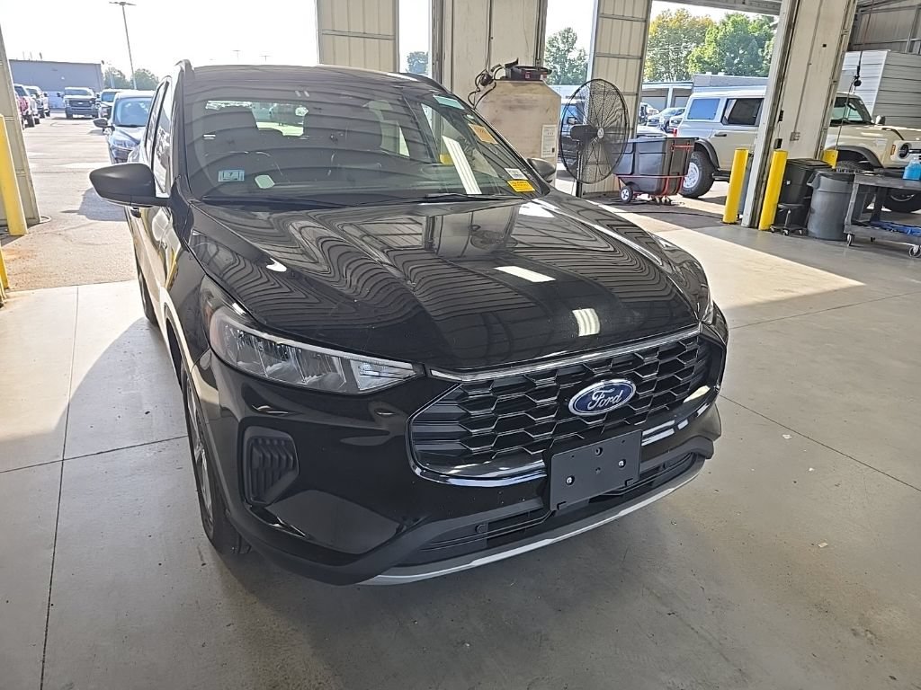Used 2025 Ford Escape ST-Line