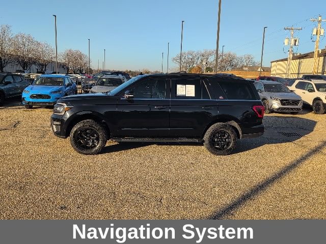 Used 2022 Ford Expedition Timberline image 3