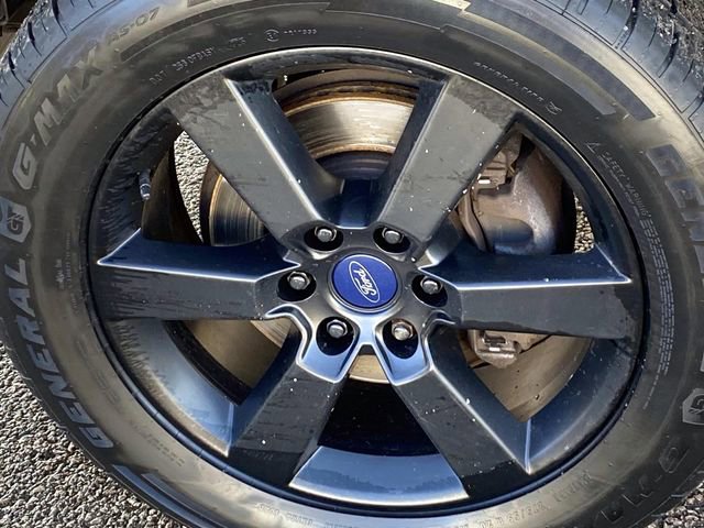 Certified 2017 Ford F150 Lariat w/ Equipment Group 502A Luxury image 32