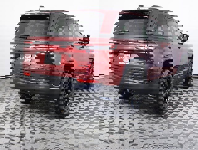 New 2025 Jeep Grand Cherokee Limited w/ Black Appearance Package image 5