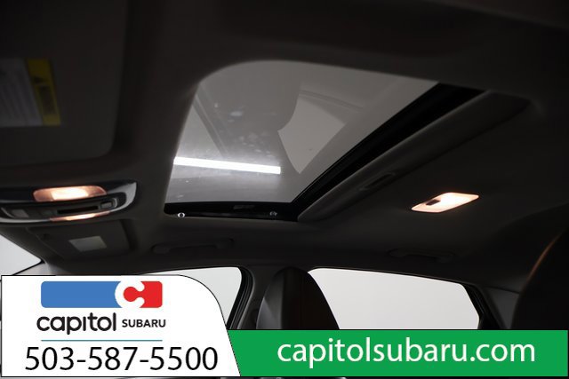 Used 2024 Hyundai Elantra Limited FWD image 15