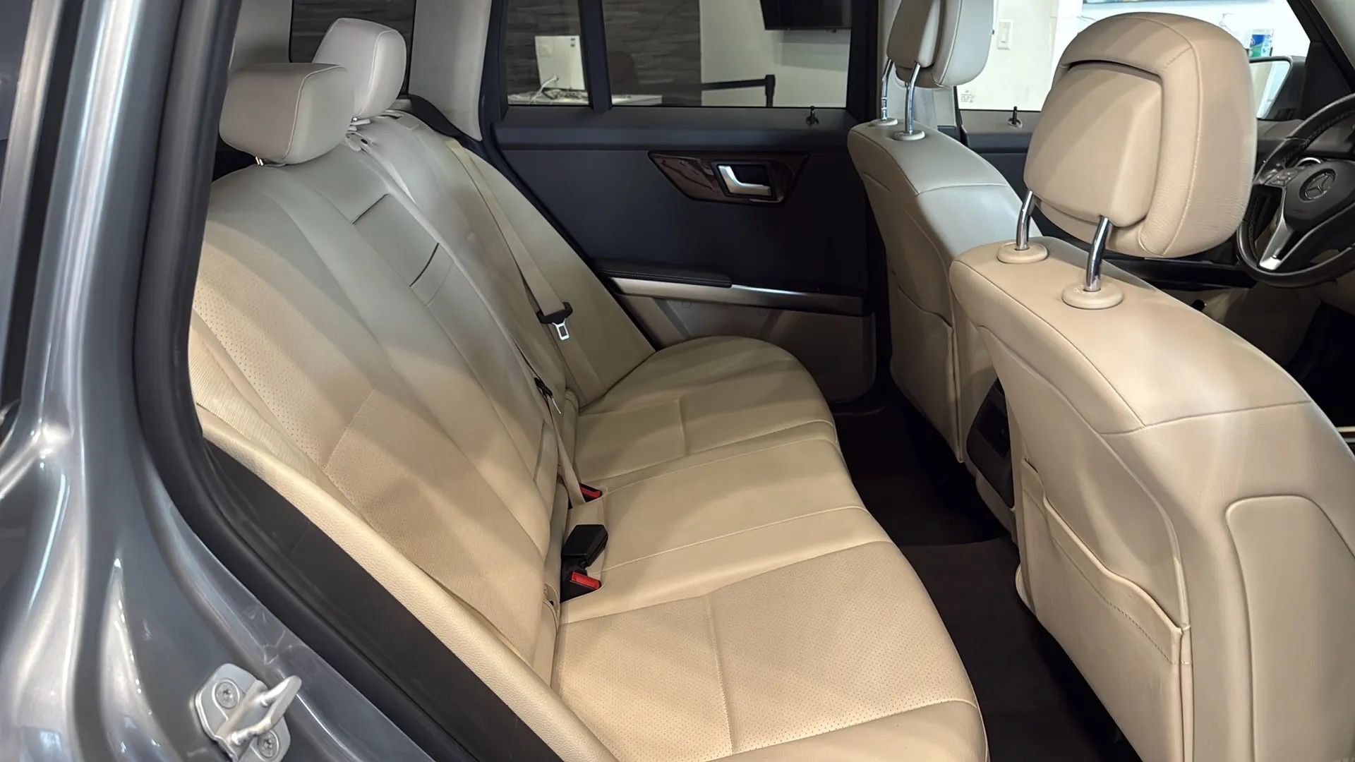 Used 2014 Mercedes-Benz GLK 350 2WD image 40