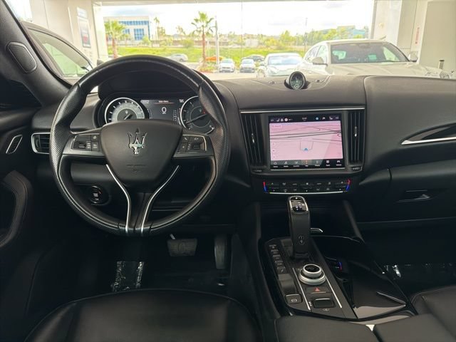 Certified 2022 Maserati Levante GT AWD/4WD image 13