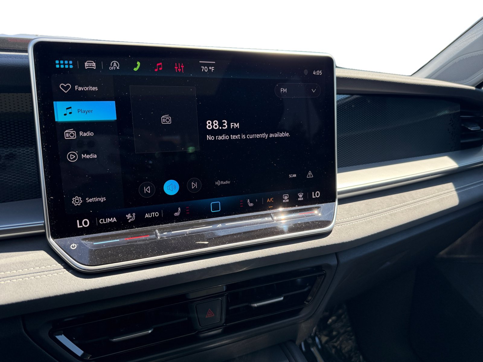 New 2026 Volkswagen Tiguan SE AWD/4WD image 12