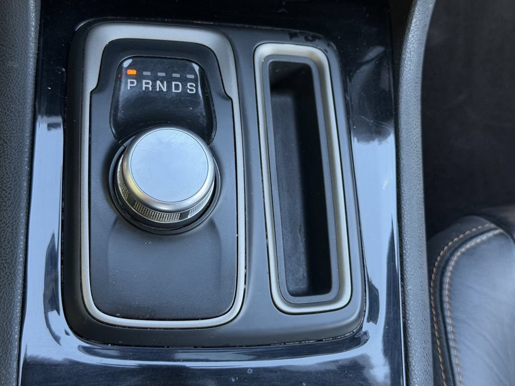 Used 2017 Chrysler 300 S RWD image 27
