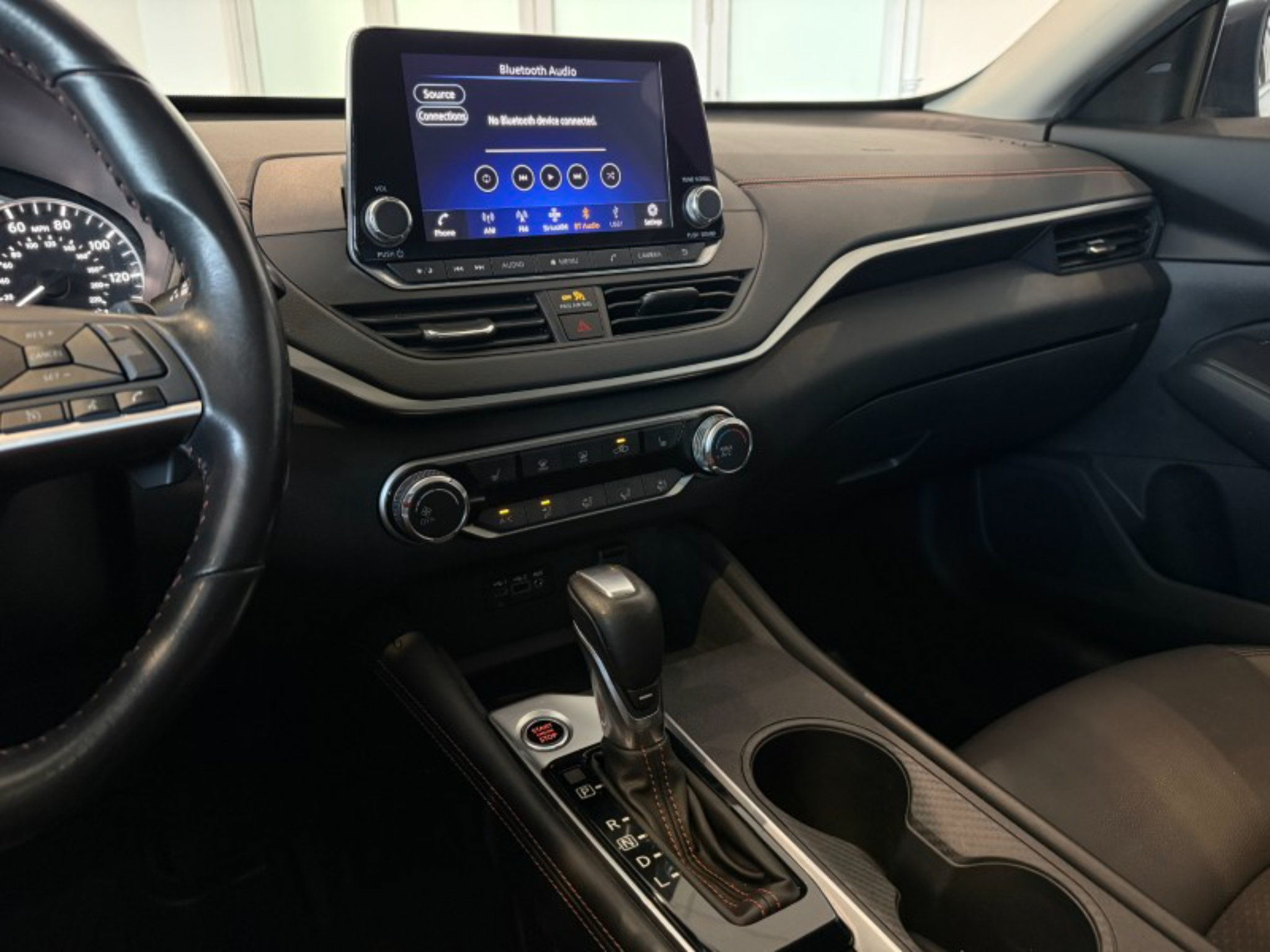 Used 2022 Nissan Altima 2.5 SR w/ Midnight Edition Package AWD/4WD image 35