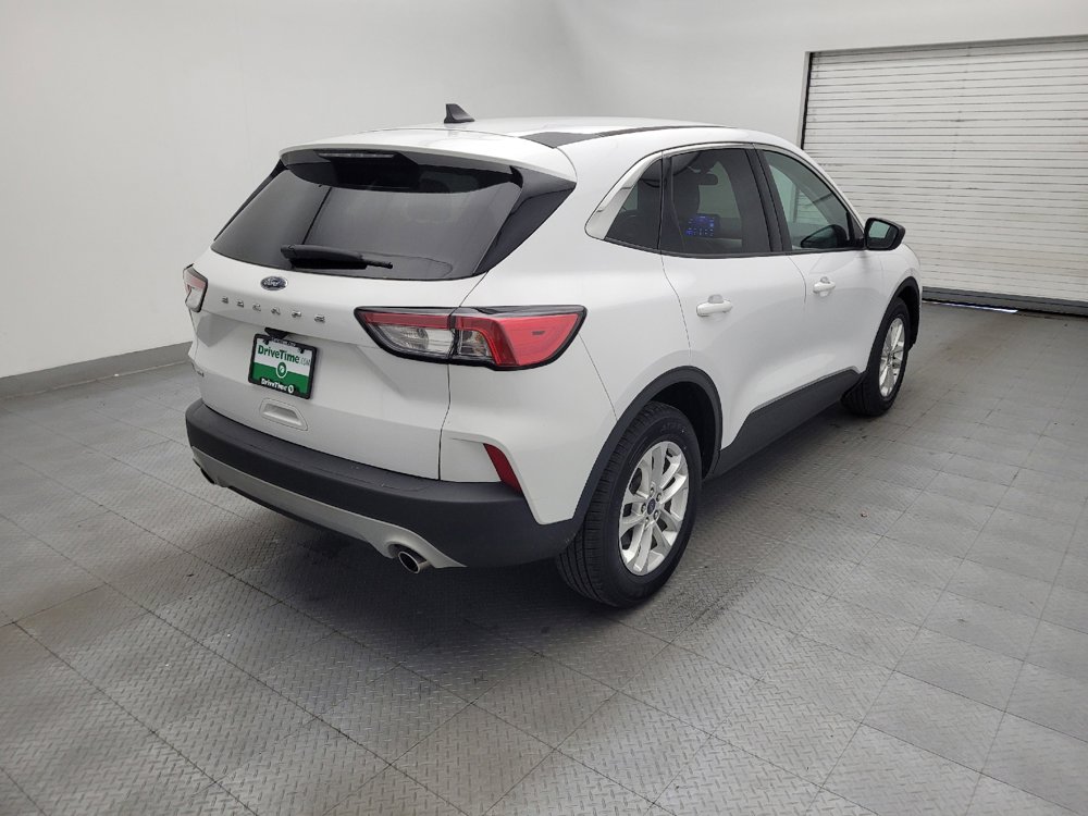 Used 2022 Ford Escape SE FWD image 9