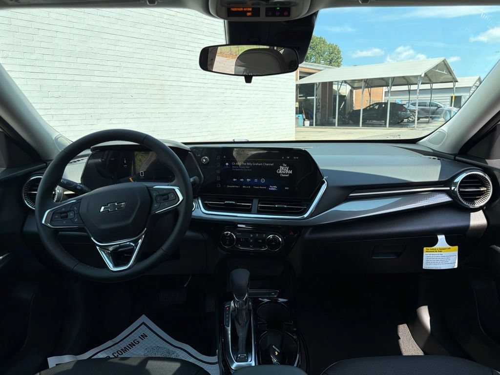 New 2026 Chevrolet Trax ACTIV w/ Driver Confidence Package FWD image 20
